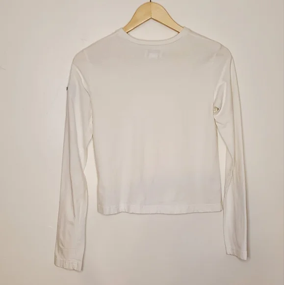 White Long Sleeve Snowboarder Style T-Shirt with Abercrombie Logo - Picture 8 of 8